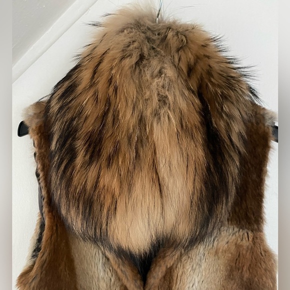 SAM Real Sheared Rabbit Fur Vest with Real Racoon Fur Collar Size Small - Picture 2 of 10